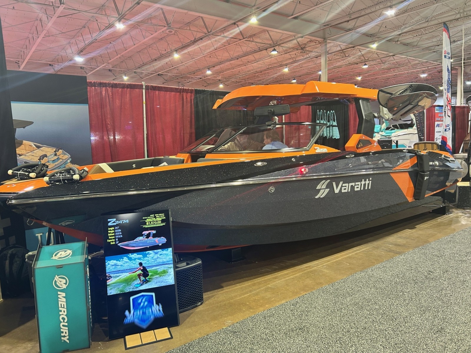 2026 Varatti Z2373 Wake Surf Boat with Trailer or 8800LB Hydrohoist*